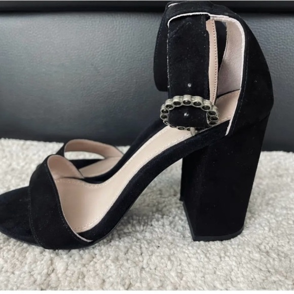 Maje Black Fariaz Suede Rhinestone Buckle Heels size 38 - Picture 3 of 9